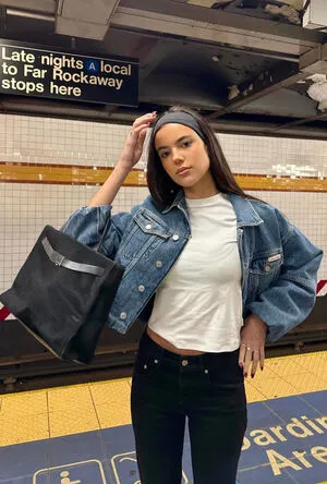 Ella Mendelsohn OnlyFans Leaked Free Thumbnail Picture - #NNC2XaBryM