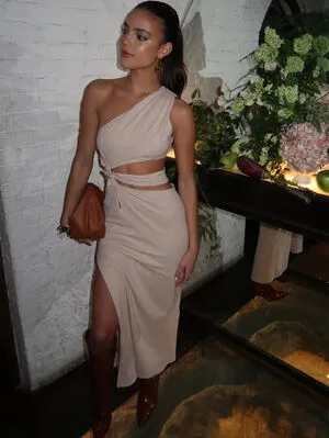 Ella Mendelsohn OnlyFans Leaked Free Thumbnail Picture - #Vo0GxUA4ks