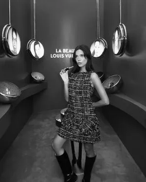 Ella Mendelsohn OnlyFans Leaked Free Thumbnail Picture - #ZIcvVoKGZl