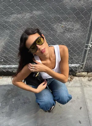 Ella Mendelsohn OnlyFans Leaked Free Thumbnail Picture - #aJ2Mmbfucn