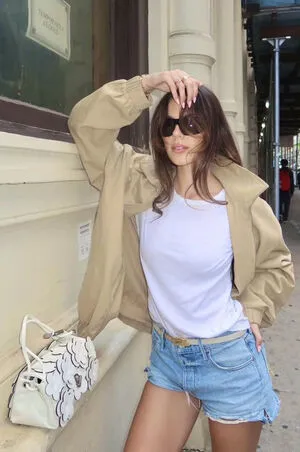 Ella Mendelsohn OnlyFans Leaked Free Thumbnail Picture - #aotYaMfTnN