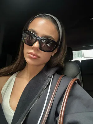 Ella Mendelsohn OnlyFans Leaked Free Thumbnail Picture - #cmGlRGU905