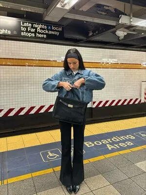 Ella Mendelsohn OnlyFans Leaked Free Thumbnail Picture - #cnNkHKvFv0