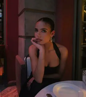 Ella Mendelsohn OnlyFans Leaked Free Thumbnail Picture - #hwGI5SKQDt