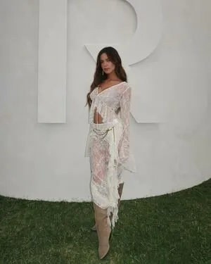 Ella Mendelsohn OnlyFans Leaked Free Thumbnail Picture - #lcIeqb7gb5