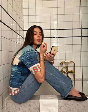 Ella Mendelsohn OnlyFans Leaked Free Thumbnail Picture - #mvLFoEOt1e