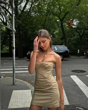 Ella Mendelsohn OnlyFans Leaked Free Thumbnail Picture - #r9Br2WnhDK