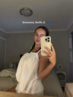Ella Midgley OnlyFans Leaked Free Thumbnail Picture - #S0pS0VHtiZ