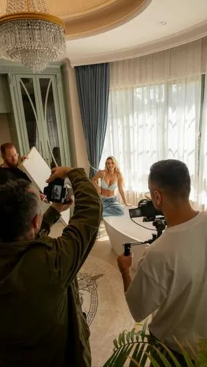 Ella Netzer OnlyFans Leaked Free Thumbnail Picture - #2MgzwFx7KZ