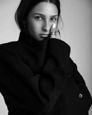 Ella Netzer OnlyFans Leaked Free Thumbnail Picture - #6sIeO4o2tz