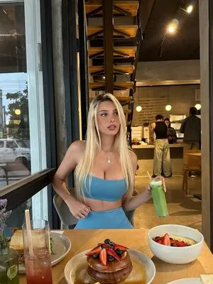 Ella Netzer OnlyFans Leaked Free Thumbnail Picture - #vX5MogOnCs