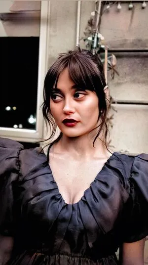 Ella Purnell OnlyFans Leaked Free Thumbnail Picture - #4CGAYZexfN