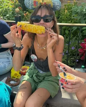 Ella Purnell OnlyFans Leaked Free Thumbnail Picture - #D5WBPBtFVH
