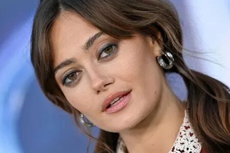 Ella Purnell OnlyFans Leaked Free Thumbnail Picture - #EkAofL4KHl