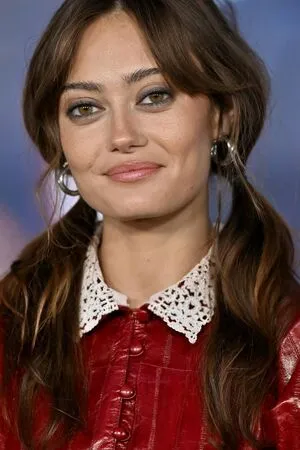 Ella Purnell OnlyFans Leaked Free Thumbnail Picture - #GHeccExtuc