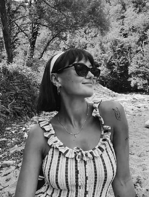 Ella Purnell OnlyFans Leaked Free Thumbnail Picture - #LaRaUj0frk