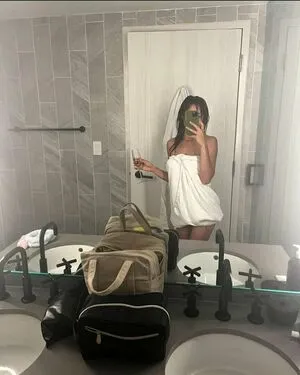 Ella Purnell OnlyFans Leaked Free Thumbnail Picture - #OvDTsiQjuj
