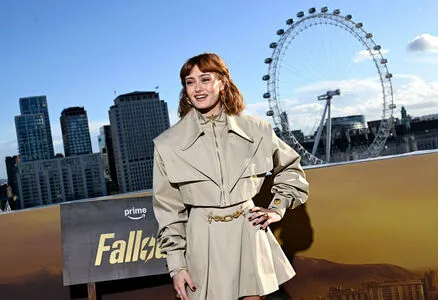 Ella Purnell OnlyFans Leaked Free Thumbnail Picture - #V4yZoDz5jD