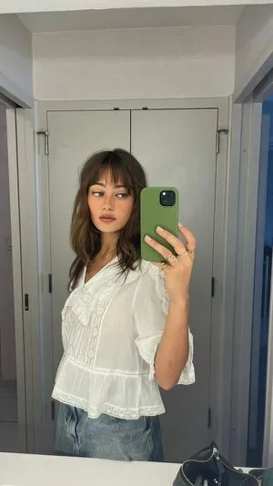 Ella Purnell OnlyFans Leaked Free Thumbnail Picture - #aMZ9MIpx2s