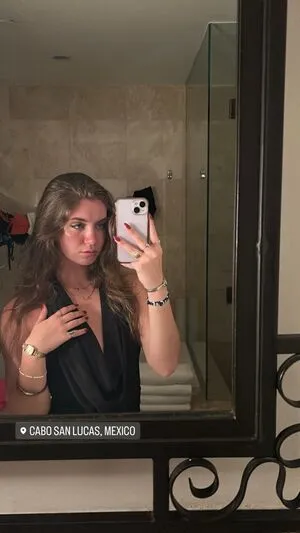 Ella Rene OnlyFans Leaked Free Thumbnail Picture - #RsWQV76l6t