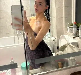 Ella Stewart OnlyFans Leaked Free Thumbnail Picture - #fgIwv4MEEK