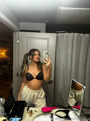 Ellaa B OnlyFans Leaked Free Thumbnail Picture - #QCJdhdCs9x