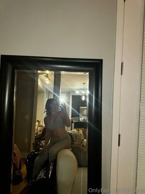 Ellaa B OnlyFans Leaked Free Thumbnail Picture - #qixd7X6c8d