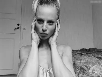 Ellaa91 OnlyFans Leaked Free Thumbnail Picture - #V6d96szJmN