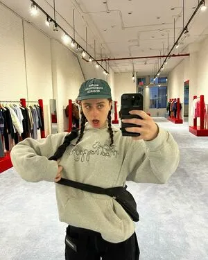 Ellaemhoff OnlyFans Leaked Free Thumbnail Picture - #1VB34ZxluO