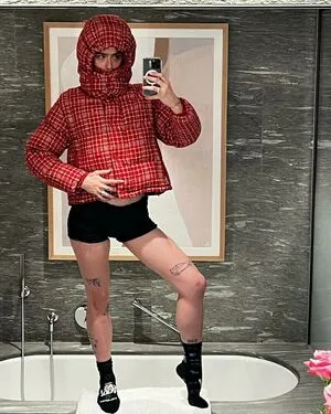 Ellaemhoff OnlyFans Leaked Free Thumbnail Picture - #ZSQTOkKq2U