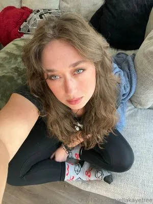 Ellakayefree OnlyFans Leaked Free Thumbnail Picture - #LMeWRTLQjz