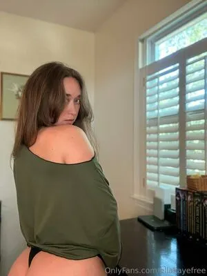 Ellakayefree OnlyFans Leaked Free Thumbnail Picture - #mmeV6bueJg