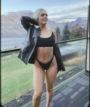 Ellaredmond OnlyFans Leaked Free Thumbnail Picture - #7ztlThrEyk