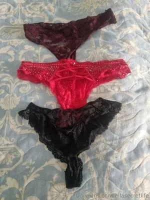 Ellasecretlife OnlyFans Leaked Free Thumbnail Picture - #d9Y2EAri9E