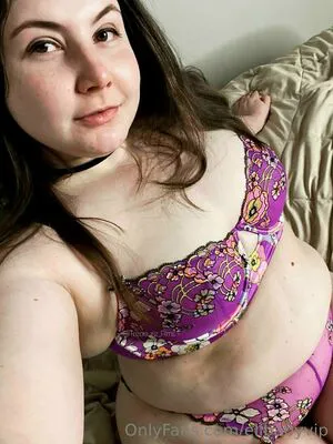 Ellbabyvip OnlyFans Leaked Free Thumbnail Picture - #RCAnux1RSK