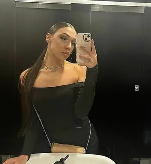 Elldesirable OnlyFans Leaked Free Thumbnail Picture - #n629VPvuXs