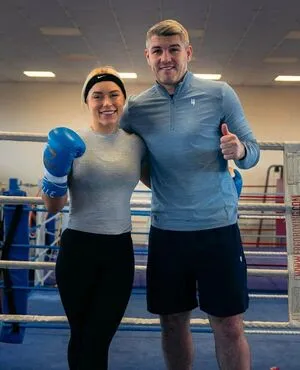 Elle Brooke OnlyFans Leaked Free Thumbnail Picture - #4YhZr299Cj