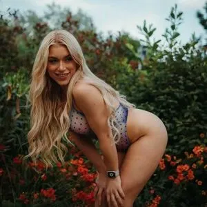 Elle Brooke OnlyFans Leaked Free Thumbnail Picture - #ToOnQ4UdD8