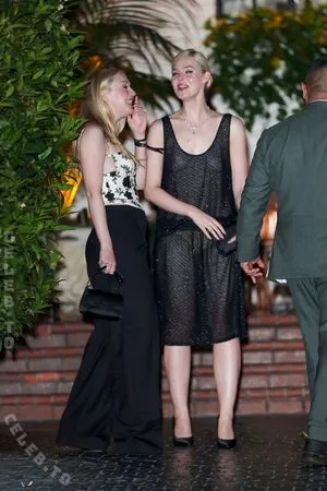 Elle Fanning OnlyFans Leaked Free Thumbnail Picture - #01elFDbw4I