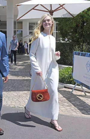 Elle Fanning OnlyFans Leaked Free Thumbnail Picture - #0hgh73k83z