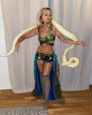 Elle Fanning OnlyFans Leaked Free Thumbnail Picture - #0qt3BGDYrw