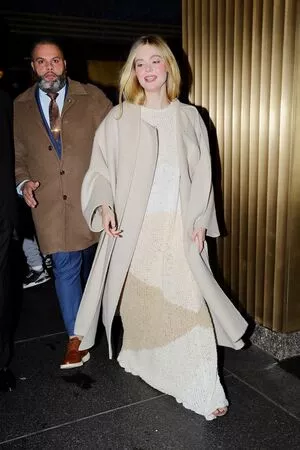 Elle Fanning OnlyFans Leaked Free Thumbnail Picture - #0xNLss2WE1