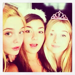 Elle Fanning OnlyFans Leaked Free Thumbnail Picture - #18UIsgqGnM