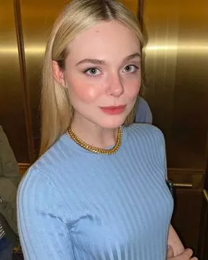 Elle Fanning OnlyFans Leaked Free Thumbnail Picture - #1Ly1Jv7Arf