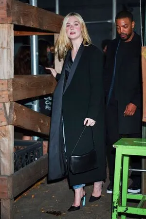 Elle Fanning OnlyFans Leaked Free Thumbnail Picture - #1Q7FYvIHpW