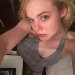 Elle Fanning OnlyFans Leaked Free Thumbnail Picture - #1UvwxVEn2i