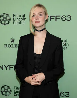 Elle Fanning OnlyFans Leaked Free Thumbnail Picture - #1ZieV4T2JN