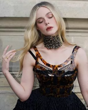 Elle Fanning OnlyFans Leaked Free Thumbnail Picture - #2NE2ivDWd9