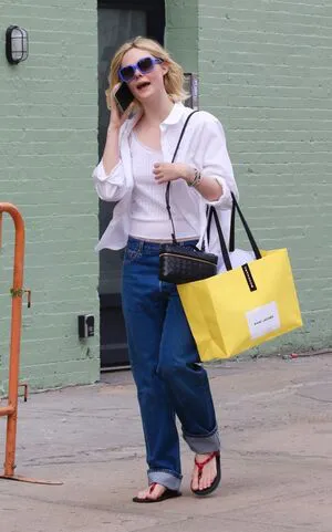 Elle Fanning OnlyFans Leaked Free Thumbnail Picture - #3aJcUjWVoT