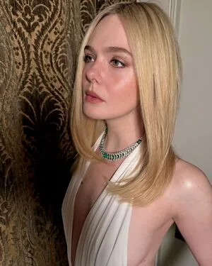 Elle Fanning OnlyFans Leaked Free Thumbnail Picture - #4hs97Lg8hQ